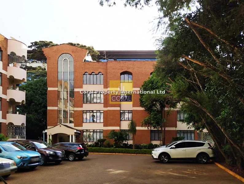 4-bedroom Apartment for sale in Riverside