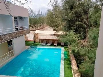 Thumbnail 13