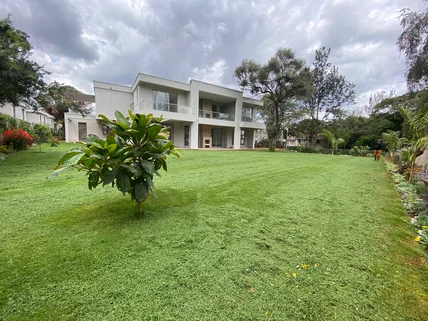 5-bedroom Villa for sale in Karen, Nairobi