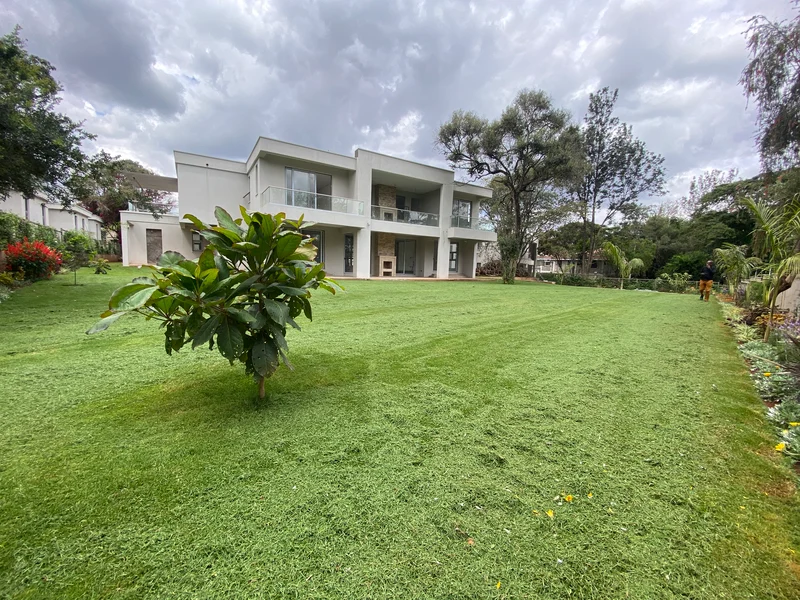 New ,Magnificent and Luxurious 5 bedroom villa for sale in Karen