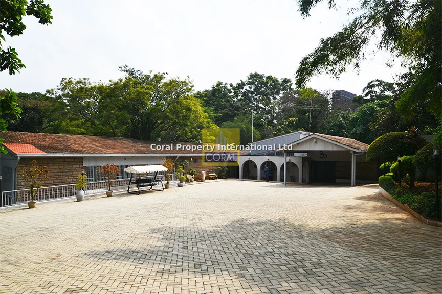 4-bedroom House for sale in Muthaiga