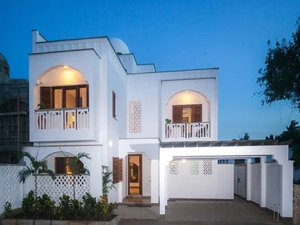 4-bedroom Townhouse for sale in Nyali Area, Nyali
