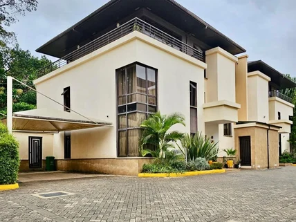 4-bedroom House for rent in Lavington, Nairobi