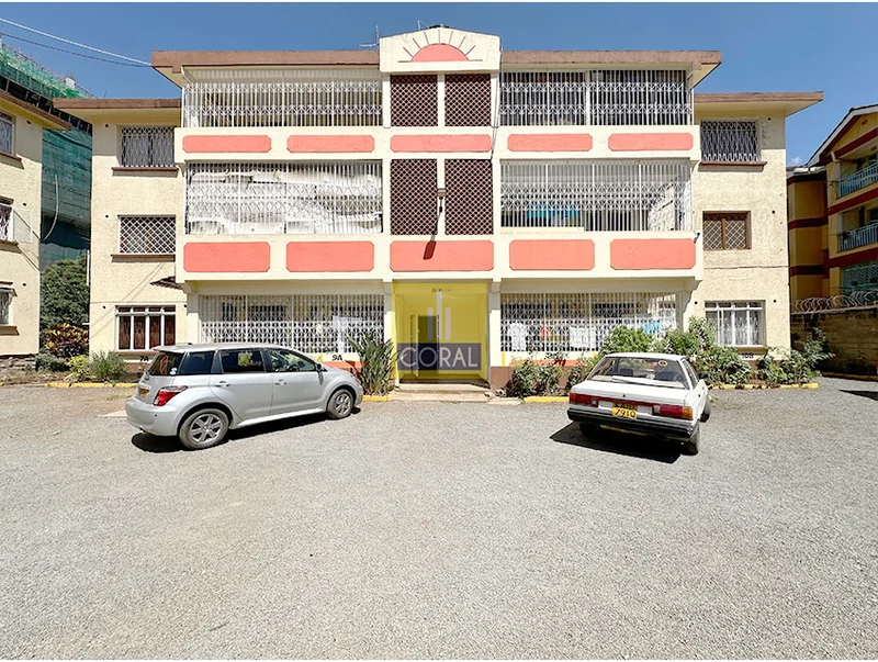 Remodeled 3-bedroom Apartment for sale in Parklands with a separate SQ