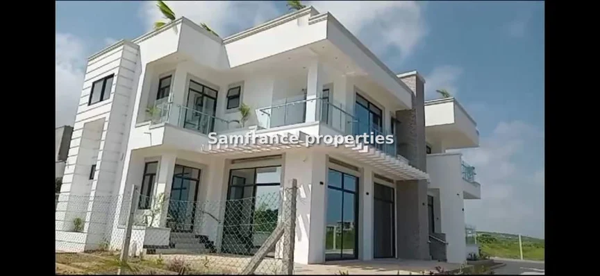 5-bedroom Townhouse for sale in Vipingo