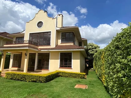 4-bedroom Villa for sale in Kiambu Road, Nairobi