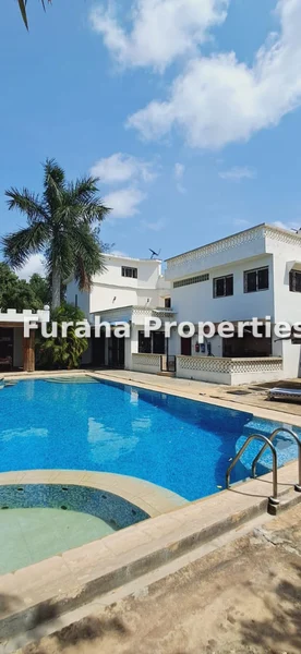 4-bedroom Villa for sale in Kikambala
