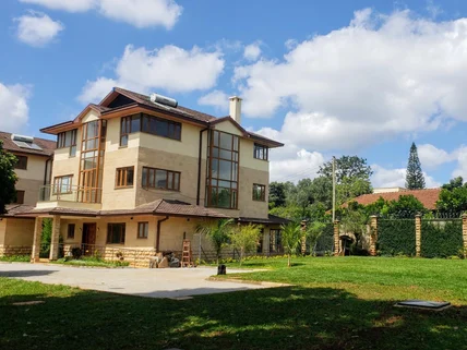 5-bedroom House for rent in Lavington, Nairobi