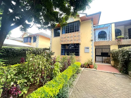 4-bedroom Townhouse for rent in Lavington, Nairobi