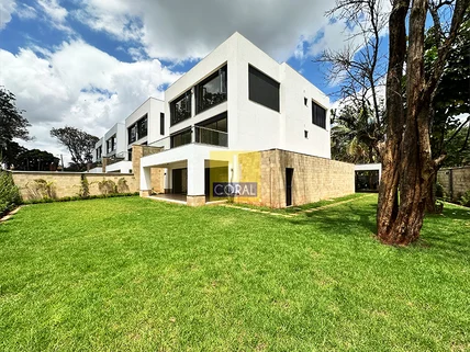 5-bedroom Villa for sale in Kyuna, Westlands