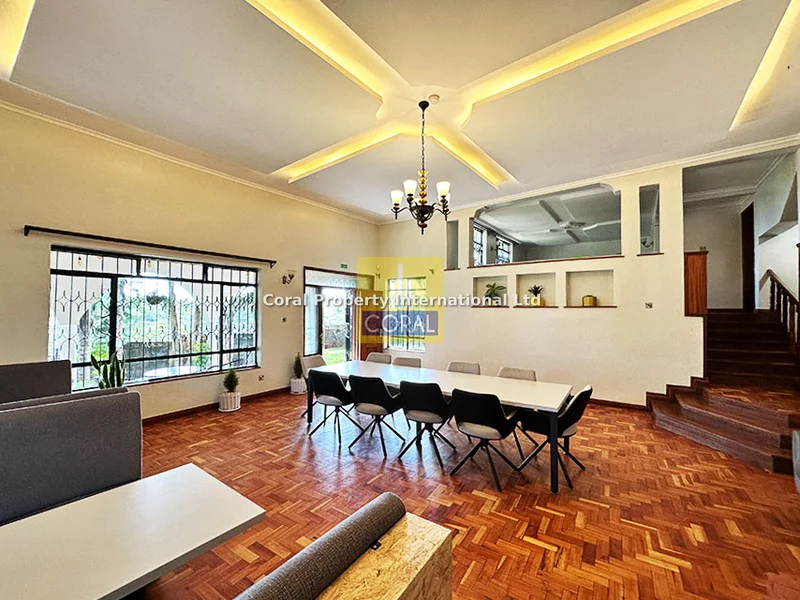 Office for rent in Nyari