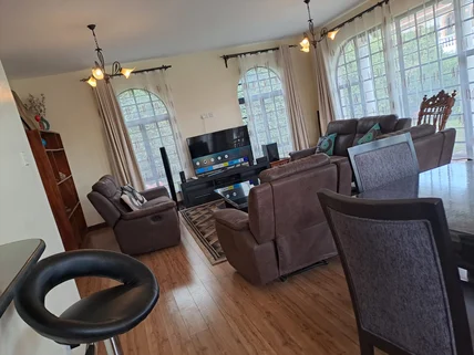 3-bedroom House for rent in Kiambu Road, Nairobi