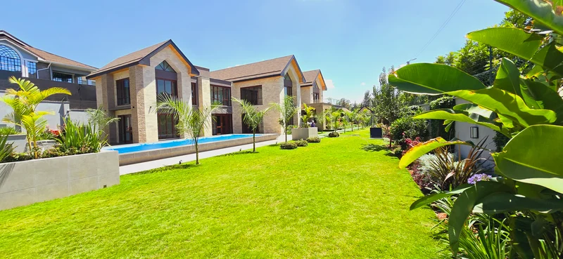 Well-appointed 5-bedroom house for sale