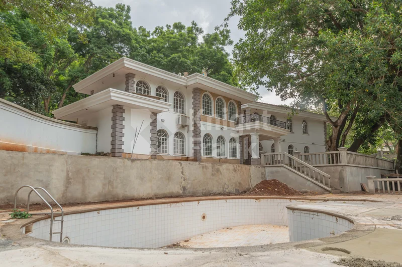Ambassadorial 4 bedroom house for sale in Muthaiga