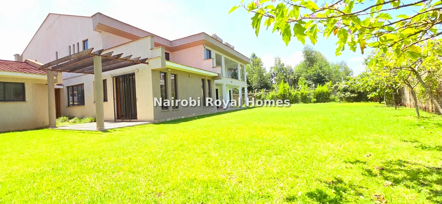 6-bedroom Townhouse for sale in Lavington