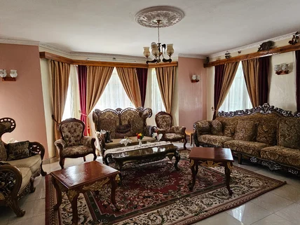 7-bedroom House for rent in Thome, Roysambu