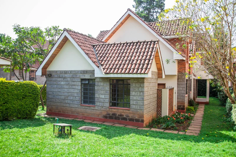 4-Bedroom House + SQ with Private Garden for Sale + SQ on Chalbi Drive, Lavington