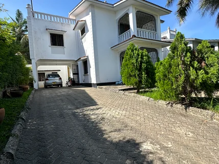 4-bedroom Townhouse for sale in Nyali Area, Nyali