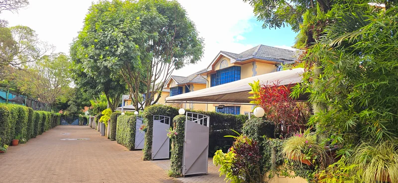 Lavington 4 bedrooms townhouses for sale
