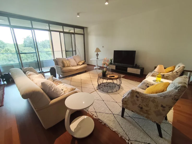 3bed furnished not serviced parklands