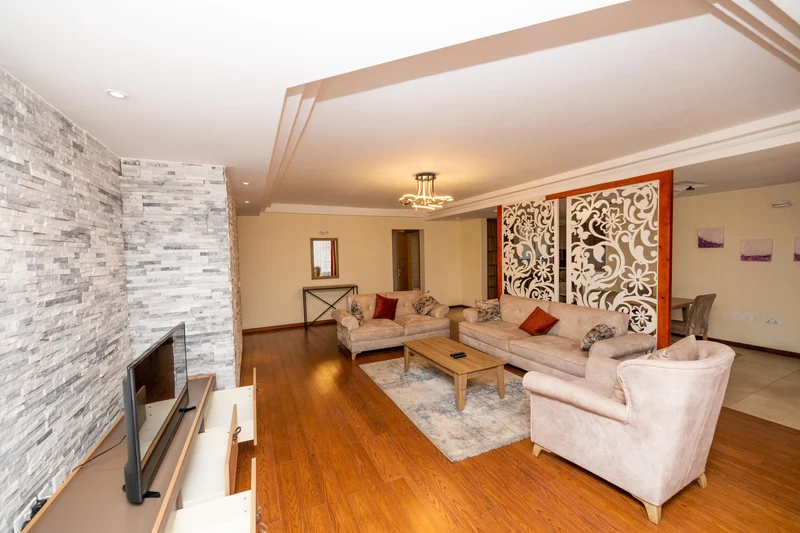 2 bedroom Luxury Apartment in Kilimani @ 180k per month