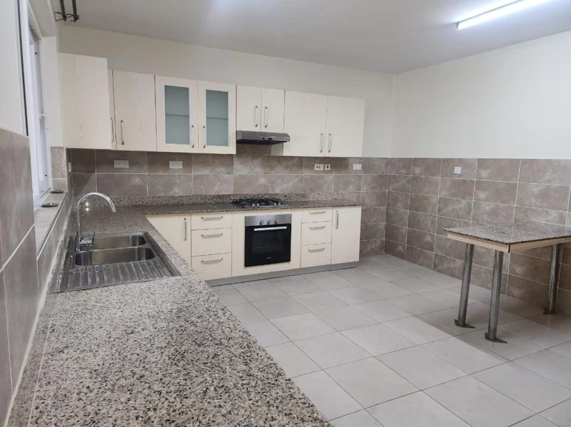 3 bedroom apartment to rent in Westlands (Kenya) 3KE1703125
