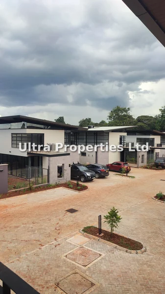 4-bedroom House for rent in Kiambu Road