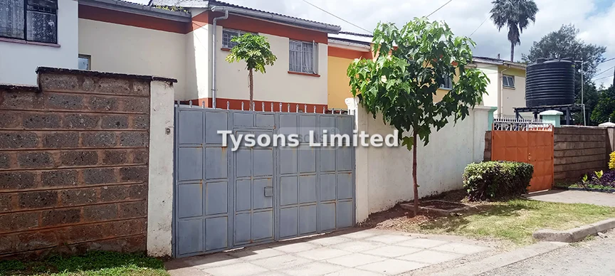 4-bedroom House for sale in Langata