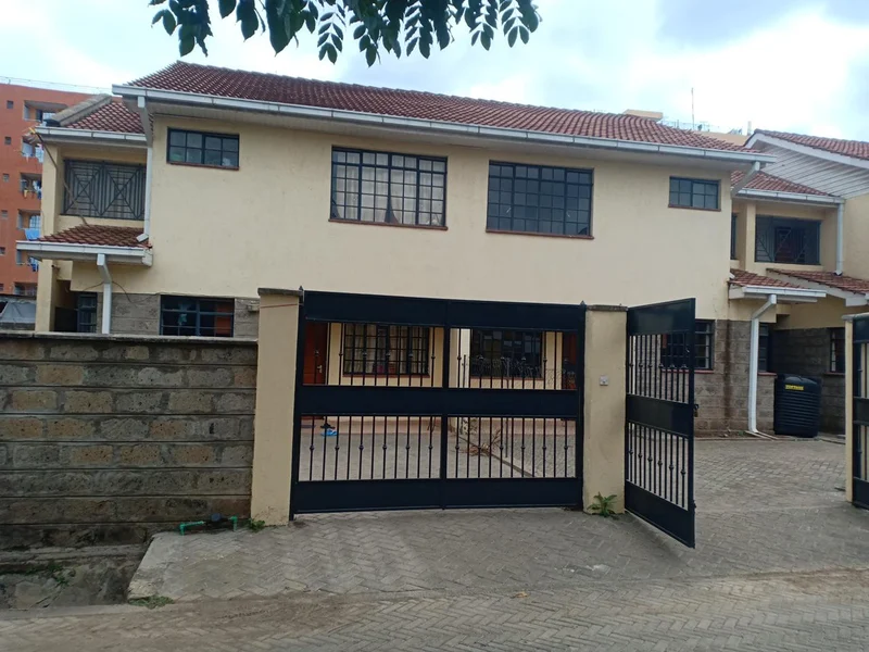 4-BEDROOM Maisonettes + DSQ For Sale | Ksh 10M