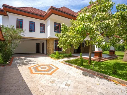 5-bedroom House for sale in Karen, Nairobi