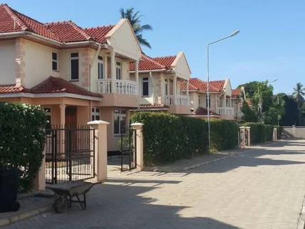 4-bedroom Townhouse for rent in Nyali Area, Nyali