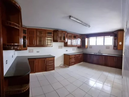 4-bedroom Apartment for sale in Westlands Area, Westlands