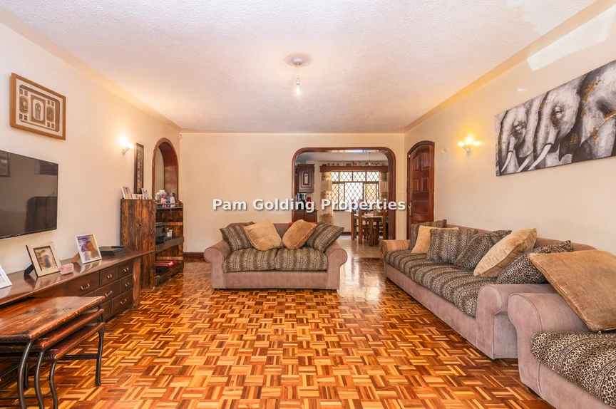 4-bedroom Apartment for sale in Westlands Area