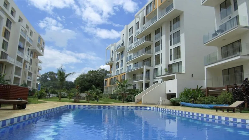 Exquisite 3 Bedroom Duplex With DSQ to Let in Garden City