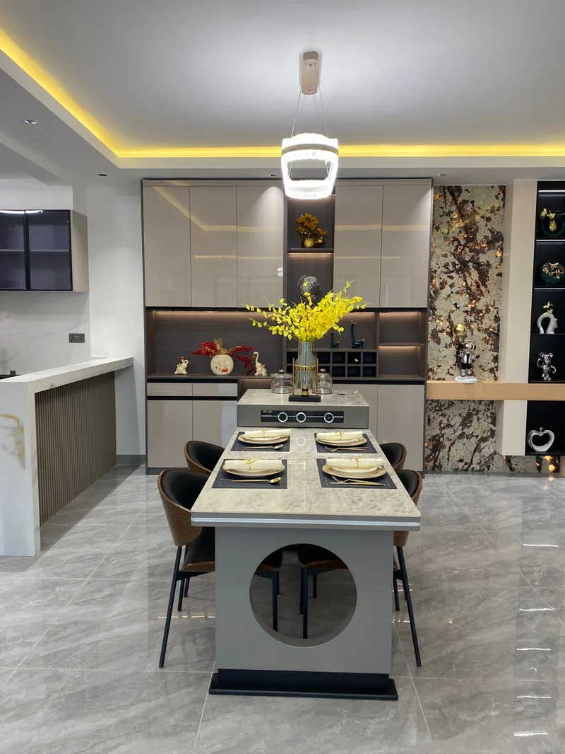 Now Selling | 4-Bedroom Apartment Spacious