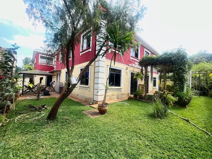 5-bedroom Townhouse for rent in Lavington, Nairobi