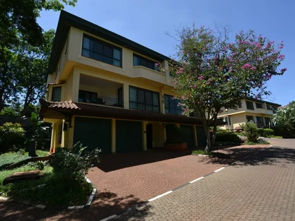3-bedroom Townhouse for sale in Kyuna, Westlands