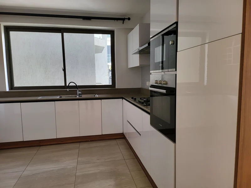 3 bedroom apartment to let in rhapta road