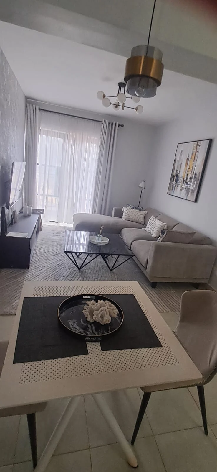 Studio,1,2 and 3 bedroom apartment for sale off Naivasha road-Keza