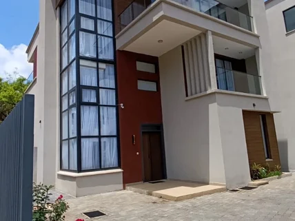 5-bedroom Townhouse for rent in Lavington, Nairobi