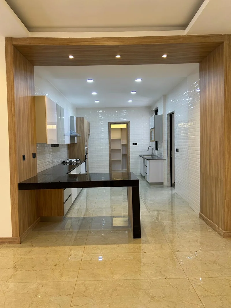 4 Bedroom Apartment for Rent – Spring Valley