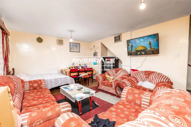 Spacious 4-Bedroom Maisonette with Guest Wing & SQ South B For Sale