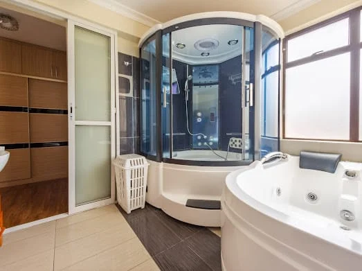 Exquisite 3-Bedroom + DSQ Apartments for Rent – Kilimani for Kes160,000 per month