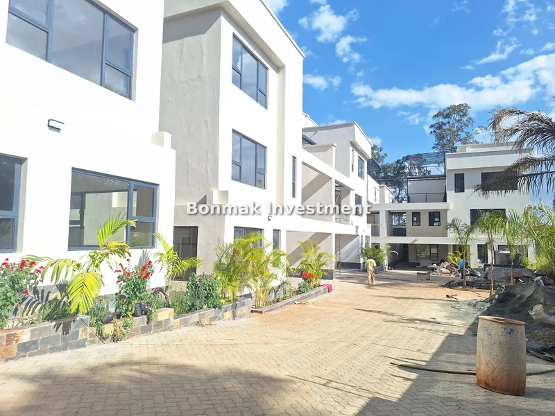 5-bedroom Townhouse for rent in Lavington