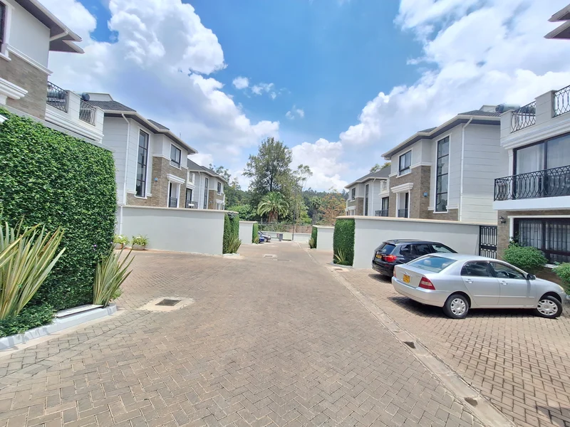 Newly Constructed 5 Bedroom Townhouse For Sale In Spring Valley