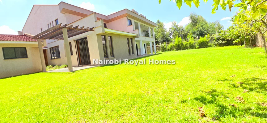 6-bedroom House for sale in Lavington