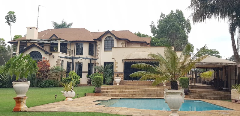 This amazing family home is in an exclusive gated community in Runda