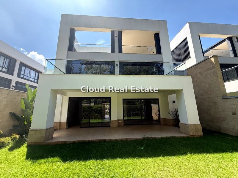 5-bedroom House for sale in Kyuna