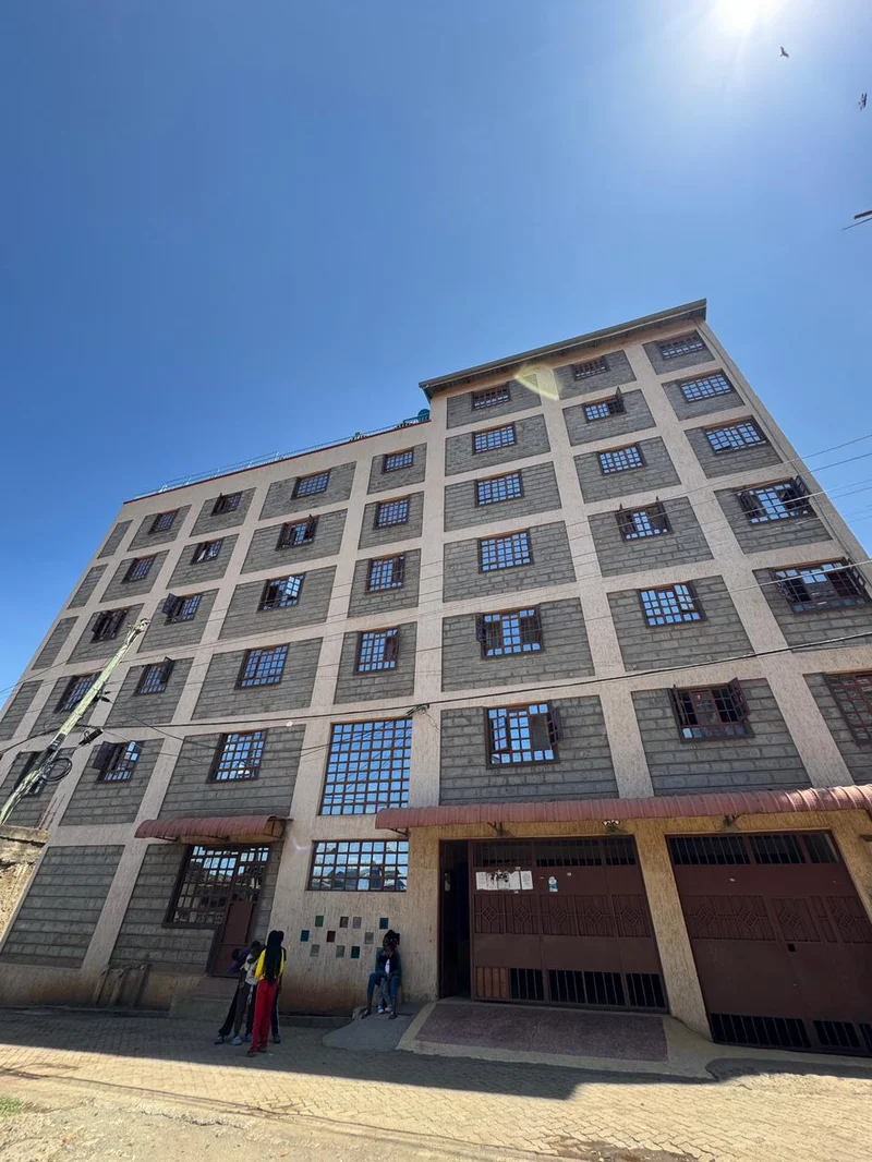 Two- bedroom apartment available for Rent