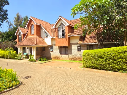 4-bedroom Townhouse for sale in Lavington, Nairobi